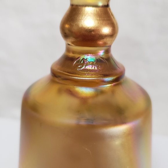 Fenton 50th anniversary amber bell - Picture 8 of 10